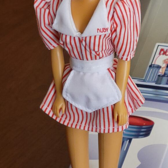 Vintage 1996 From Ruby Restaurant Surf City's Ruby's Diner Doll New open box - Picture 8 of 16